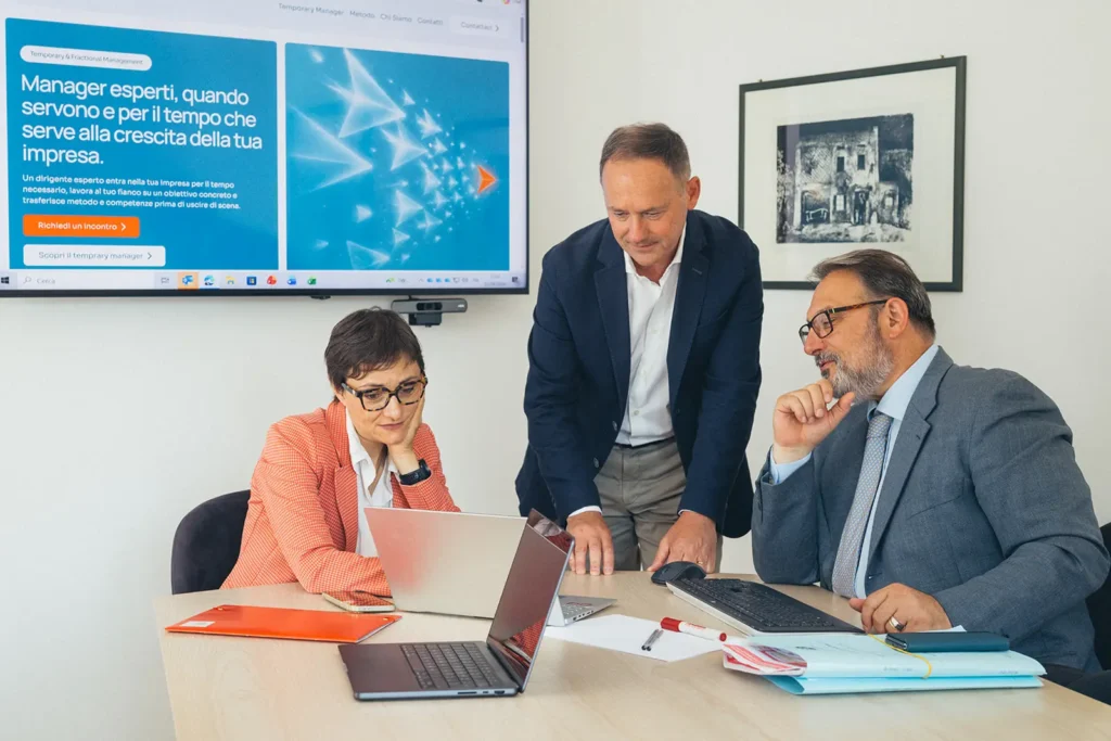 Make together al lavoro per applicare il Metodo di Temporary Management